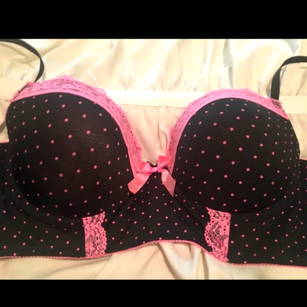 Vintage style 36C pink polka dot bra